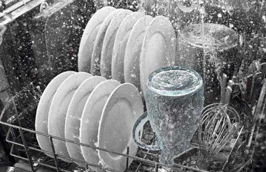 Máy rửa bát công nghiệp